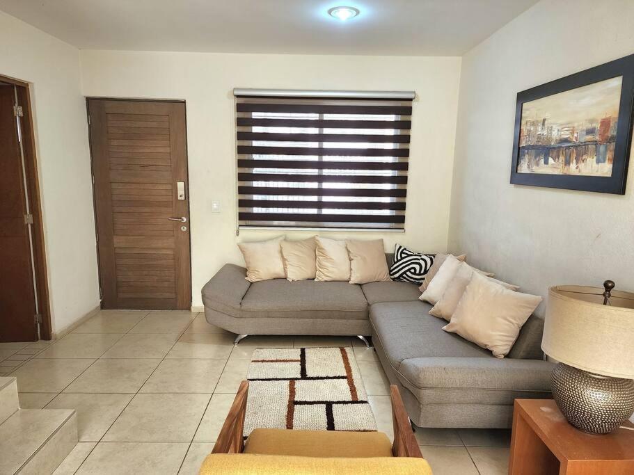 Casa Para Grupos Grandes Por El Iteso Guadalajara Exteriör bild